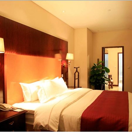 Teda International Club Hotell Tianjin Exteriör bild
